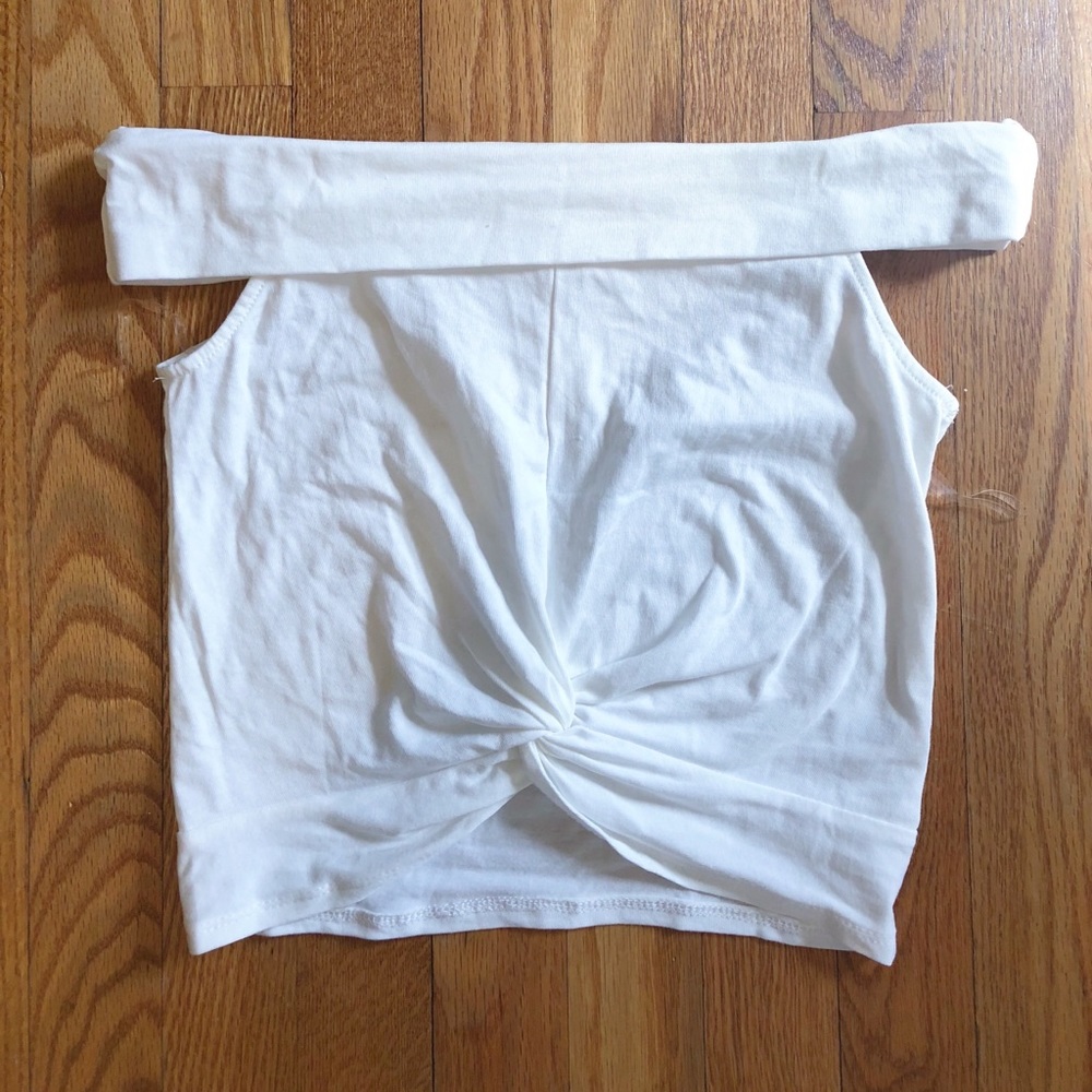 Forever 21 white crop top